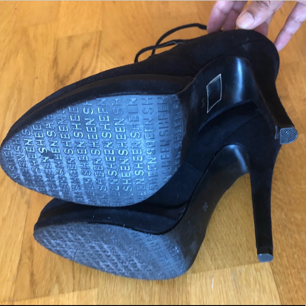 Heels - Picture 5 of 7